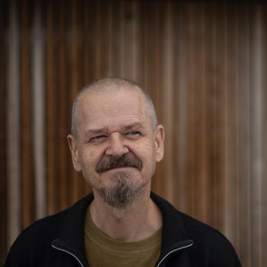 Billede af forfatteren Kim Leine